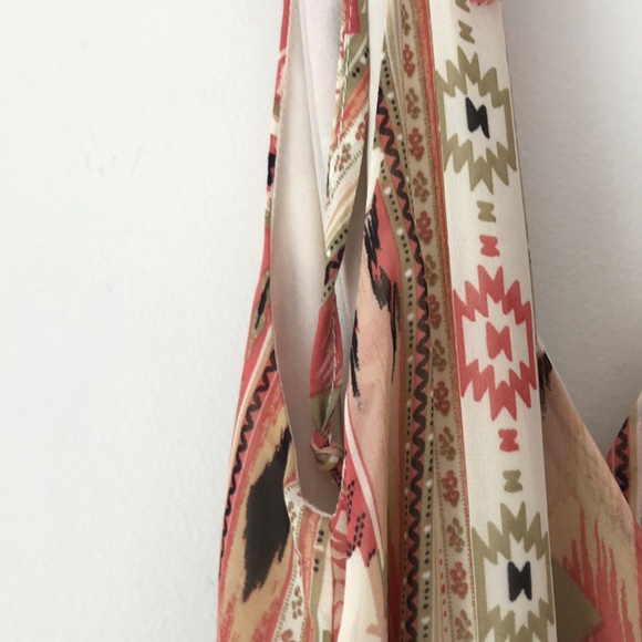 Lulu's Tribal Print Maxi Dress Size Large - Picture 5 of 8